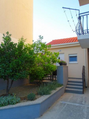 Marija 2, Split